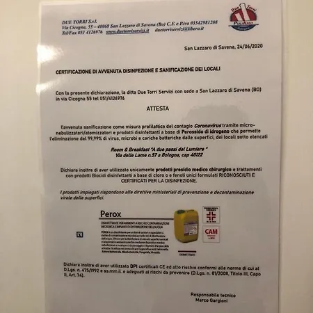 A Due Passi Dal Lumiere فندق مبيت وإفطار