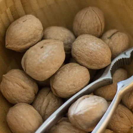 Oda ve Kahvaltı A Due Passi Dal Lumiere