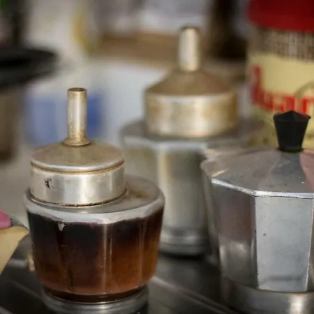 Oda ve Kahvaltı A Due Passi Dal Lumiere