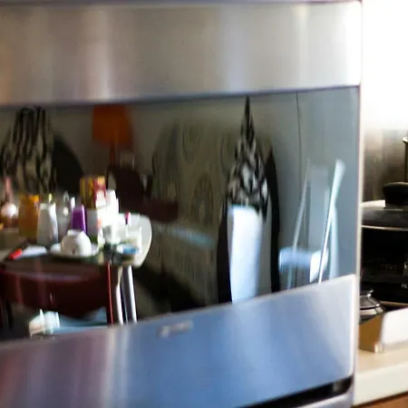 A Due Passi Dal Lumiere