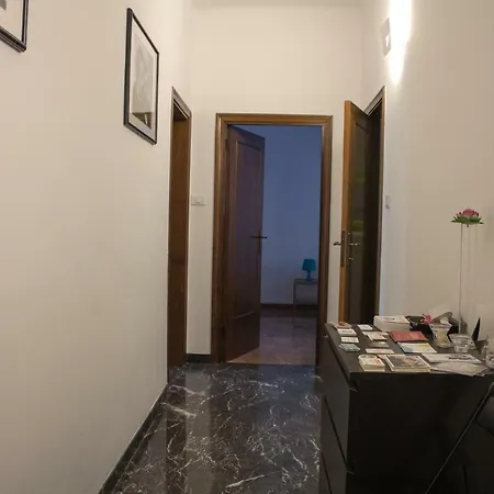 Oda ve Kahvaltı A Due Passi Dal Lumiere *