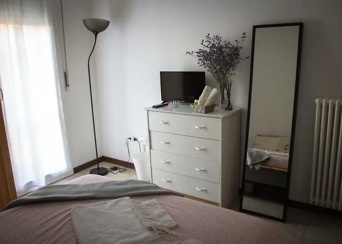 A Due Passi Dal Lumière * Bologne