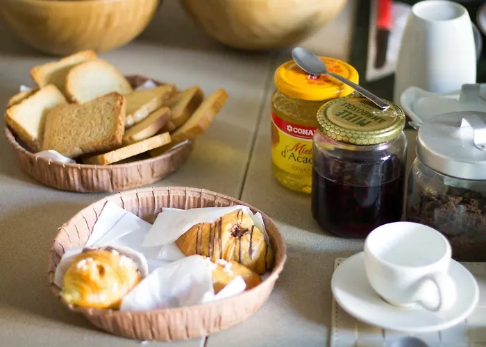 A Due Passi Dal Lumiere Bologna